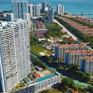  Apartment The Landmark Seaview Netflix By Blue Sky Holidays Ma­lay­sia